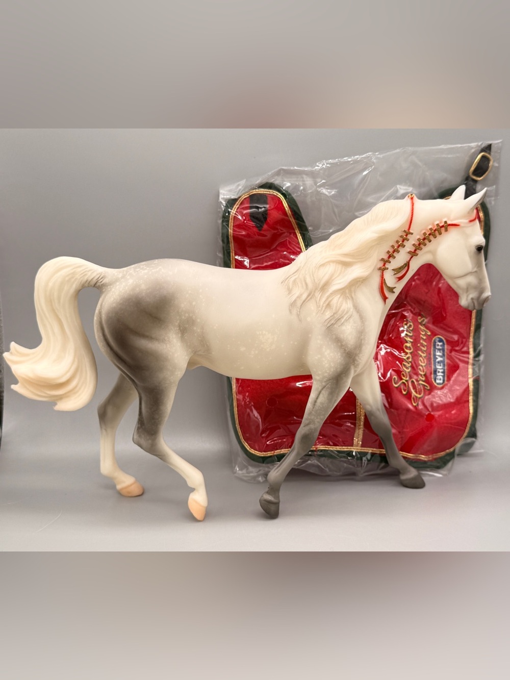 Breyer #750198 1998 Holiday Horse Snowflake Dapple grey MFT mold - EUC